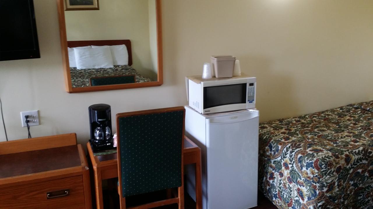 River Mist Inn Sturgeon Falls Exterior foto